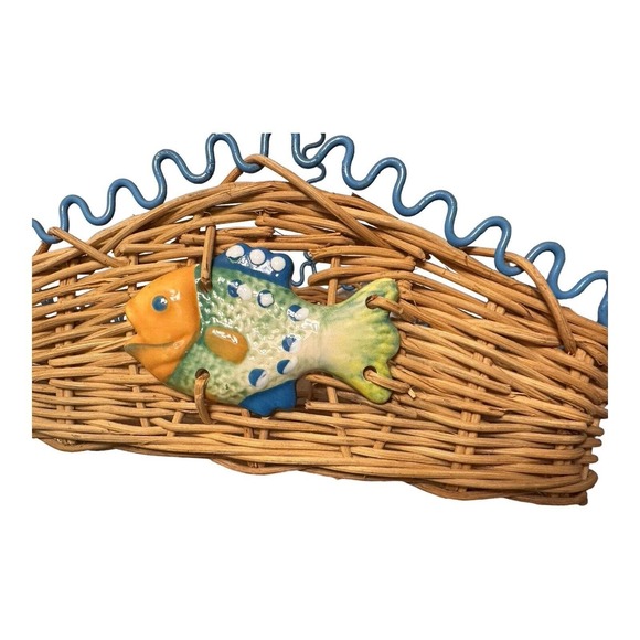 Rustic Farmhouse Market Beachy Basket Oval Tropical Fish Woven Wicker Handle - Picture 5 of 16